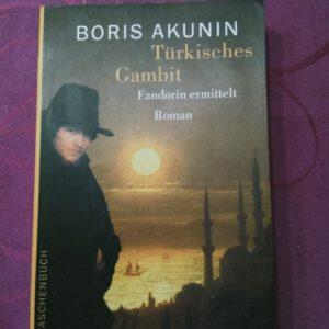 Foto von Buch „Türkisches Gambit“ von Boris Akunin