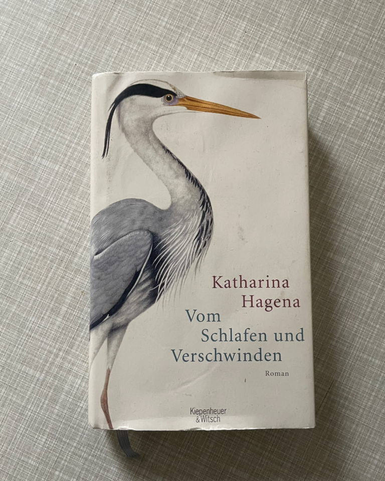 Buchcover von "Vom Schlafen und Verschwinden" von Katharina Hagena